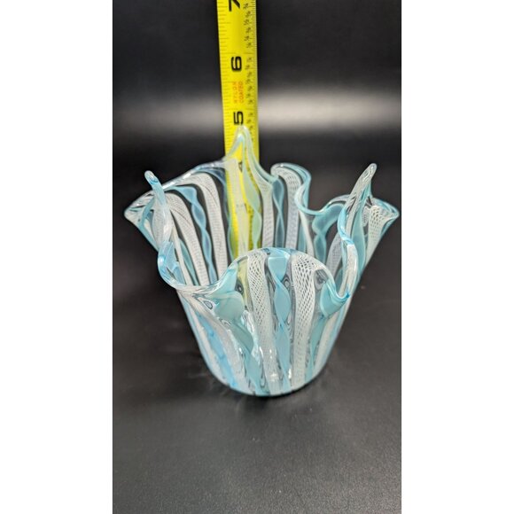 Murano Glass Handkerchief Vase Blue White Swirl Pattern Vintage - Picture 6 of 16